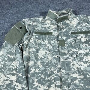 US Army Combat Uniform ACU Digital Camo Field Jacket Coat Medium SPM100-05-D
